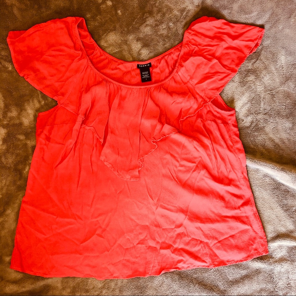 Torrid 1X Ruffle Front Top - Picture 3 of 9